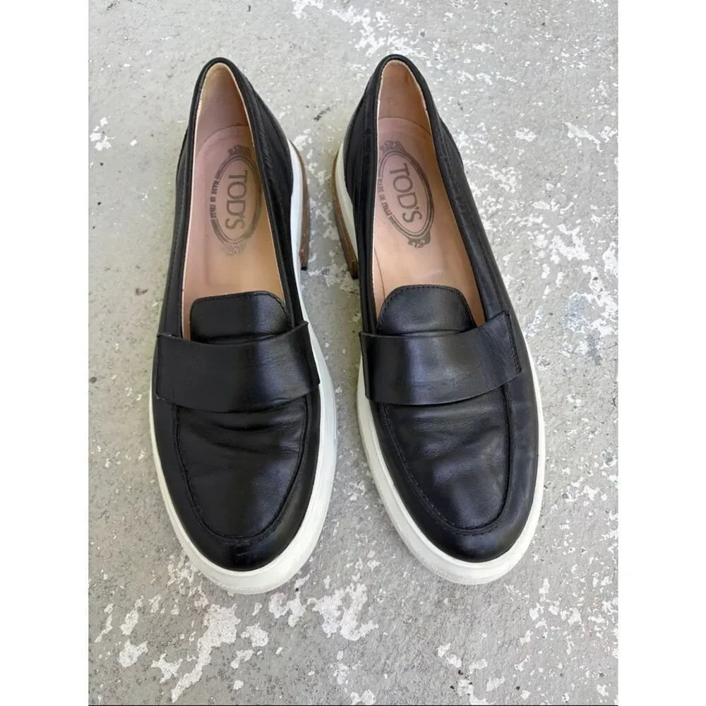 Tod’s leather loafer sneakers
